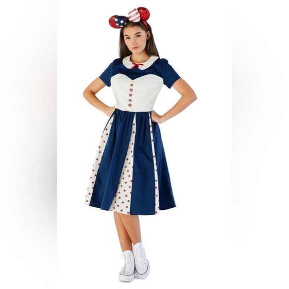 Disney Parks Women’s Marvel Captain America Her Universe Dress Size S/M - Picture 1 of 16